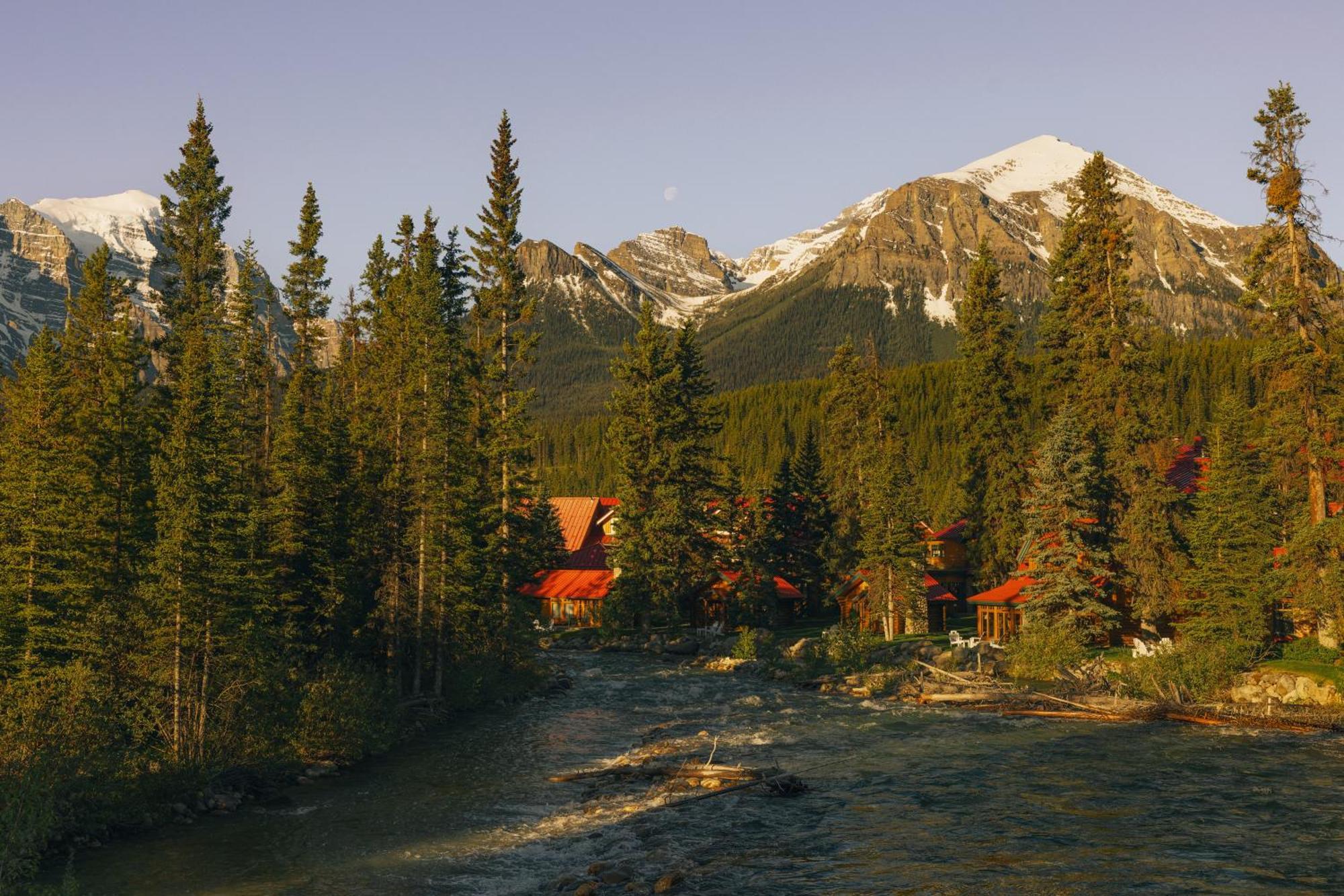 Post Hotel & Spa Lake Louise Dış mekan fotoğraf