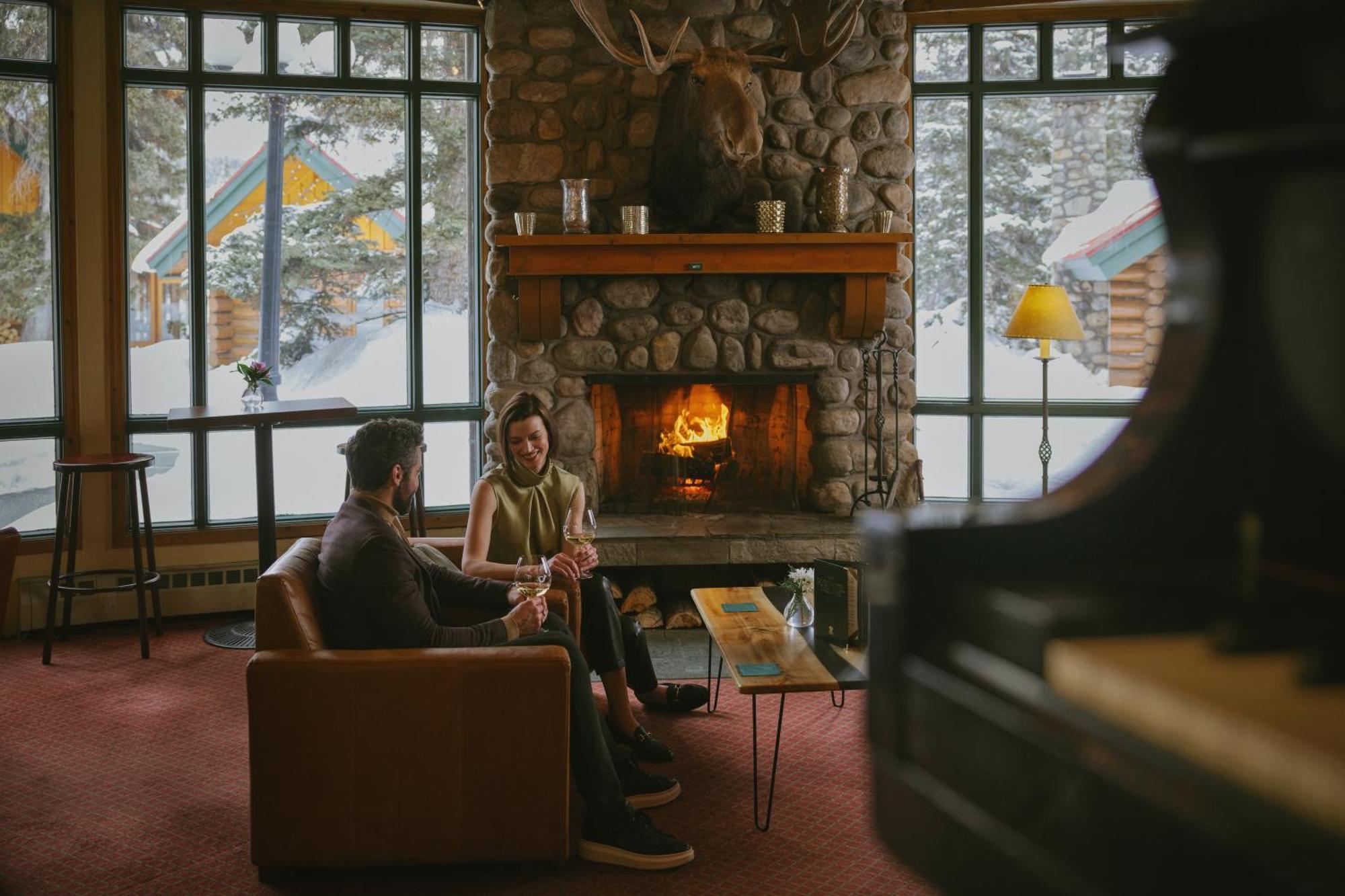 Post Hotel & Spa Lake Louise Dış mekan fotoğraf